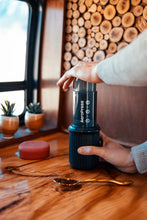 Aeropress Go Coffee Maker - NEW DESIGN